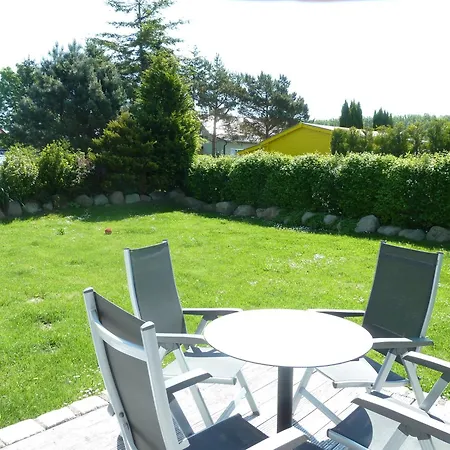 Fewo Alt 3 Mit Terrasse Und Garten 아파트 글로페